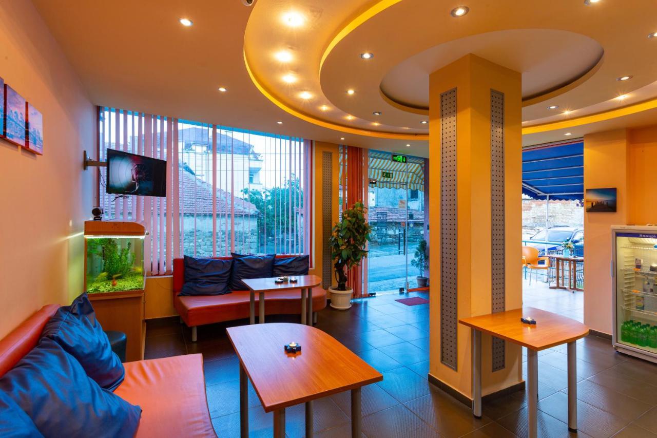 Family Hotel Jemelly Obzor Kültér fotó